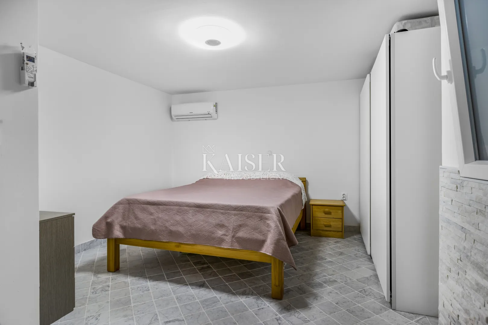 istra,medulin- moderna predivna kuća 460m2 blizu mora - slika 36