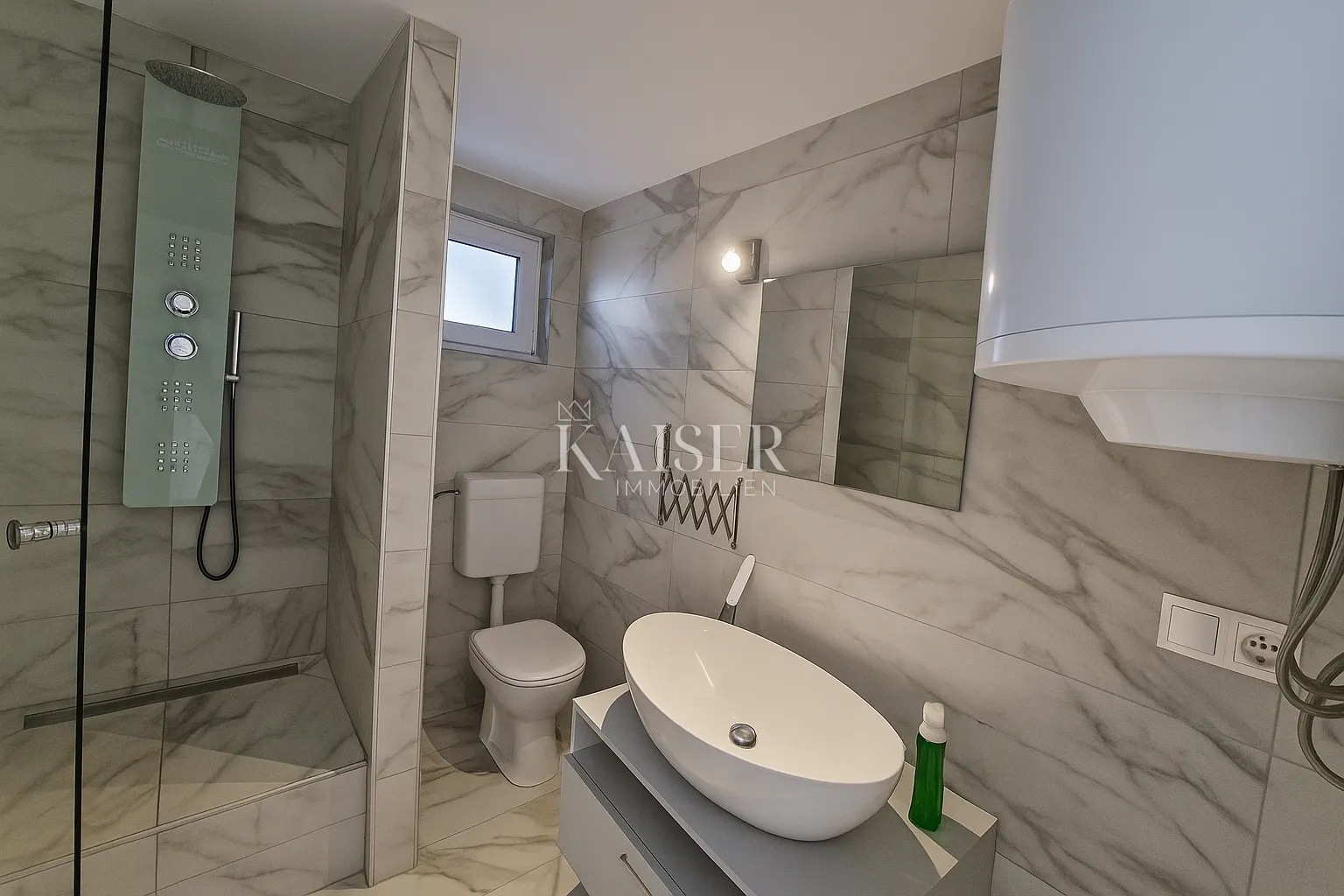 vir | kuća s 6 apartmanskih jedinica i garažom – 200 m od mora - slika 18