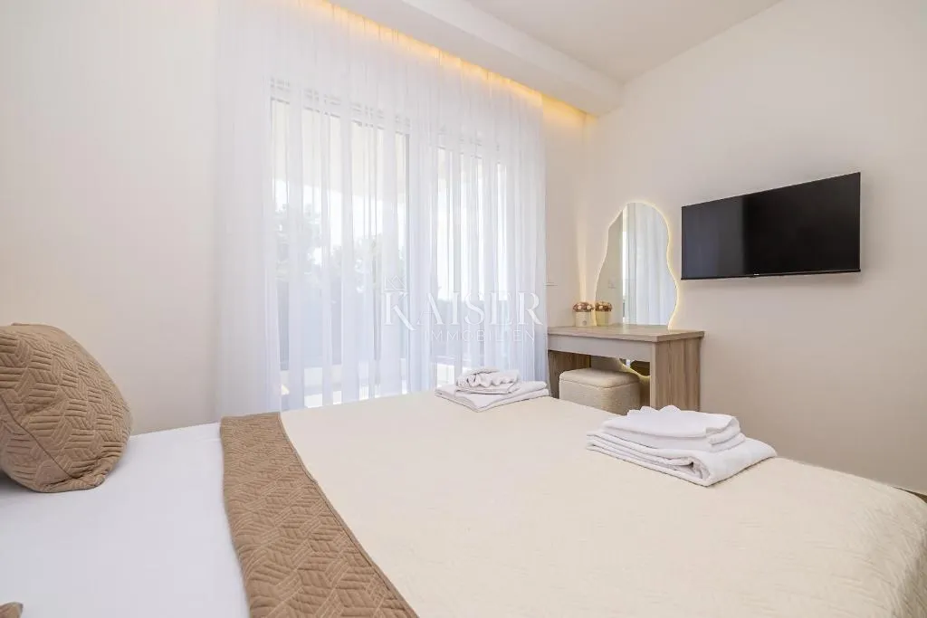 otok krk, omišalj - luksuzna dvojna kuća 204m2 - slika 18