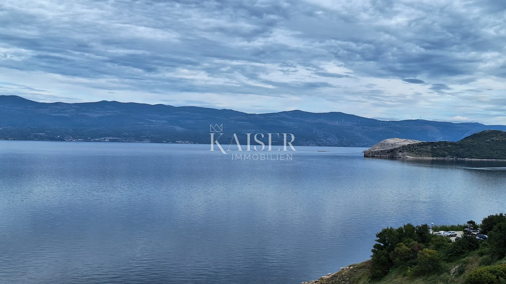 krk, vrbnik- autohtona kuća u staroj jezgri vrbnika s panoramskim divnim pogledom na more - slika 14