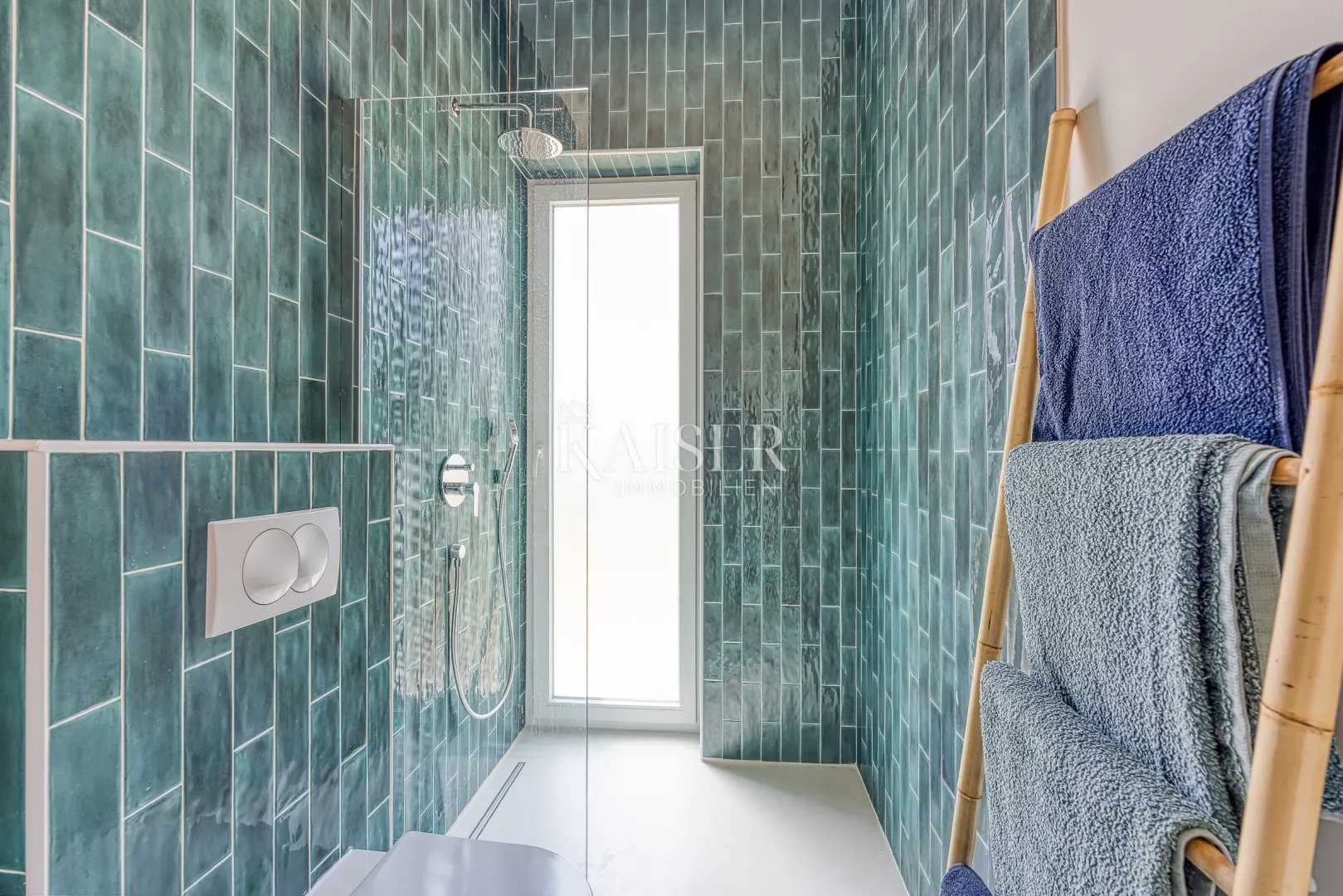 otok krk, okolica krka - predivna vila s pogledom na more, 110 m2 - slika 25