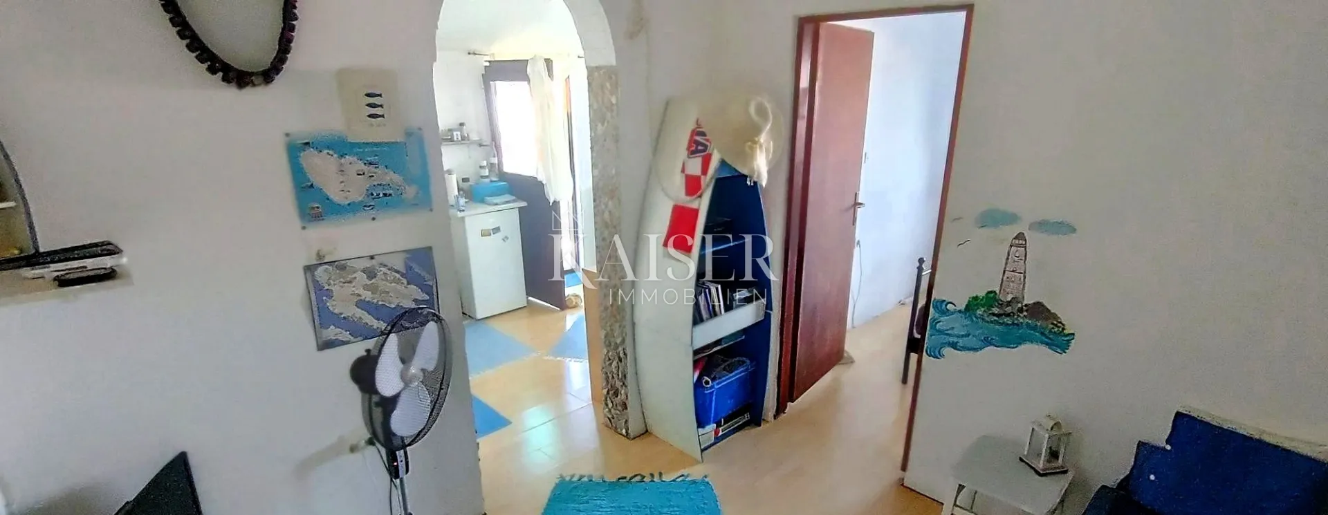 otok vir kat kuće 40 m od mora terasa parking - slika 2