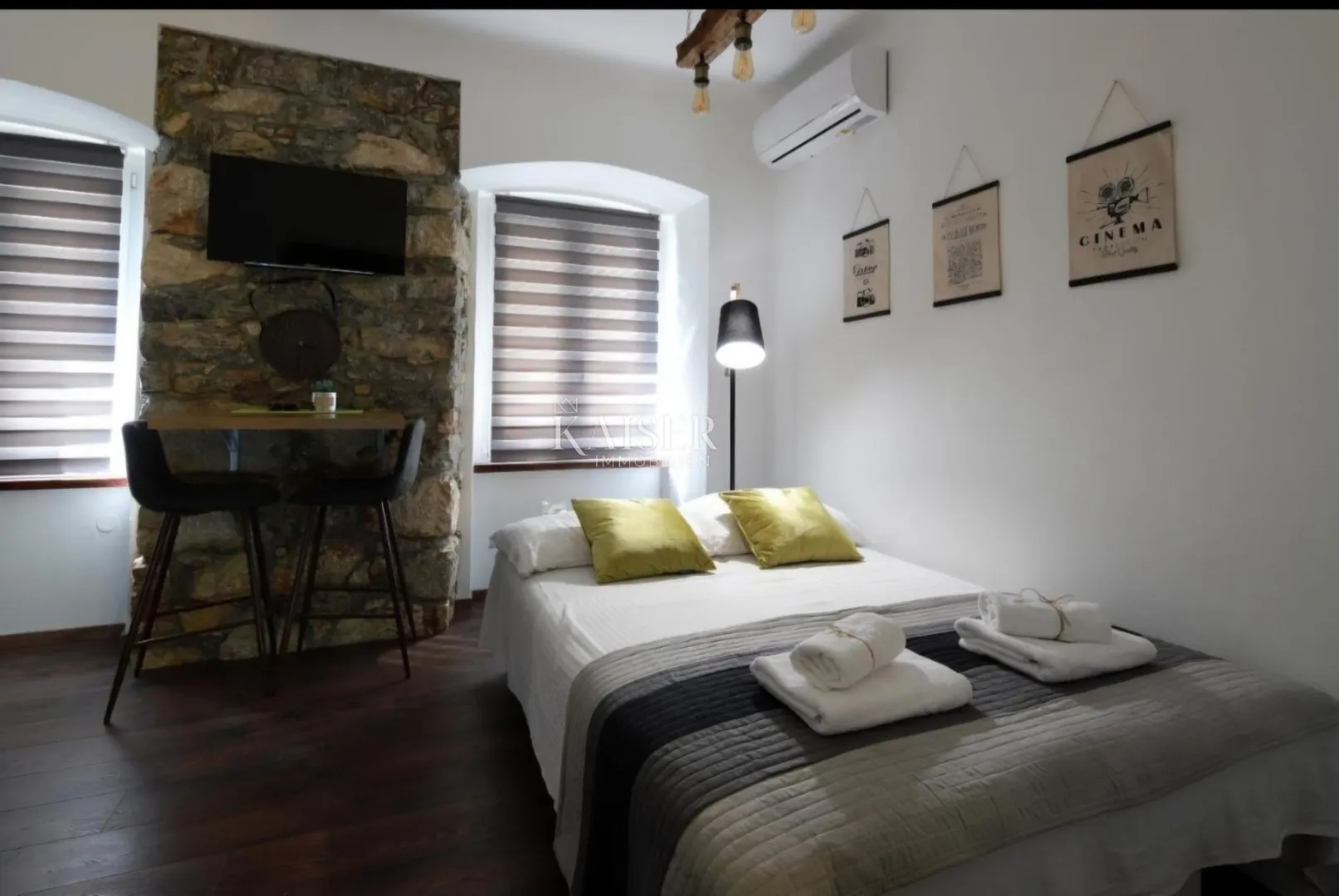 rijeka centar - tri luksuzna apartmana u strogom centru grada - slika 2