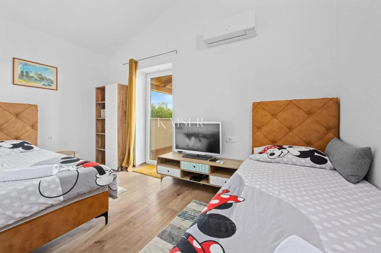 svetvinčenat - rustikalna vila s bazenom, 160 m2 - slika 14