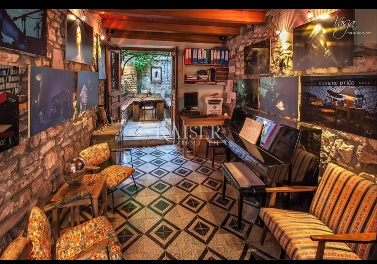 Istra, Bale - restoran