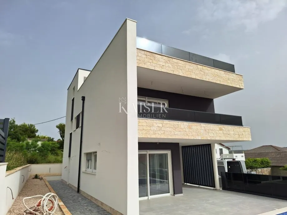 zadar, rtina - luksuzna vila s bazenom, 250 m od plaže - slika 6