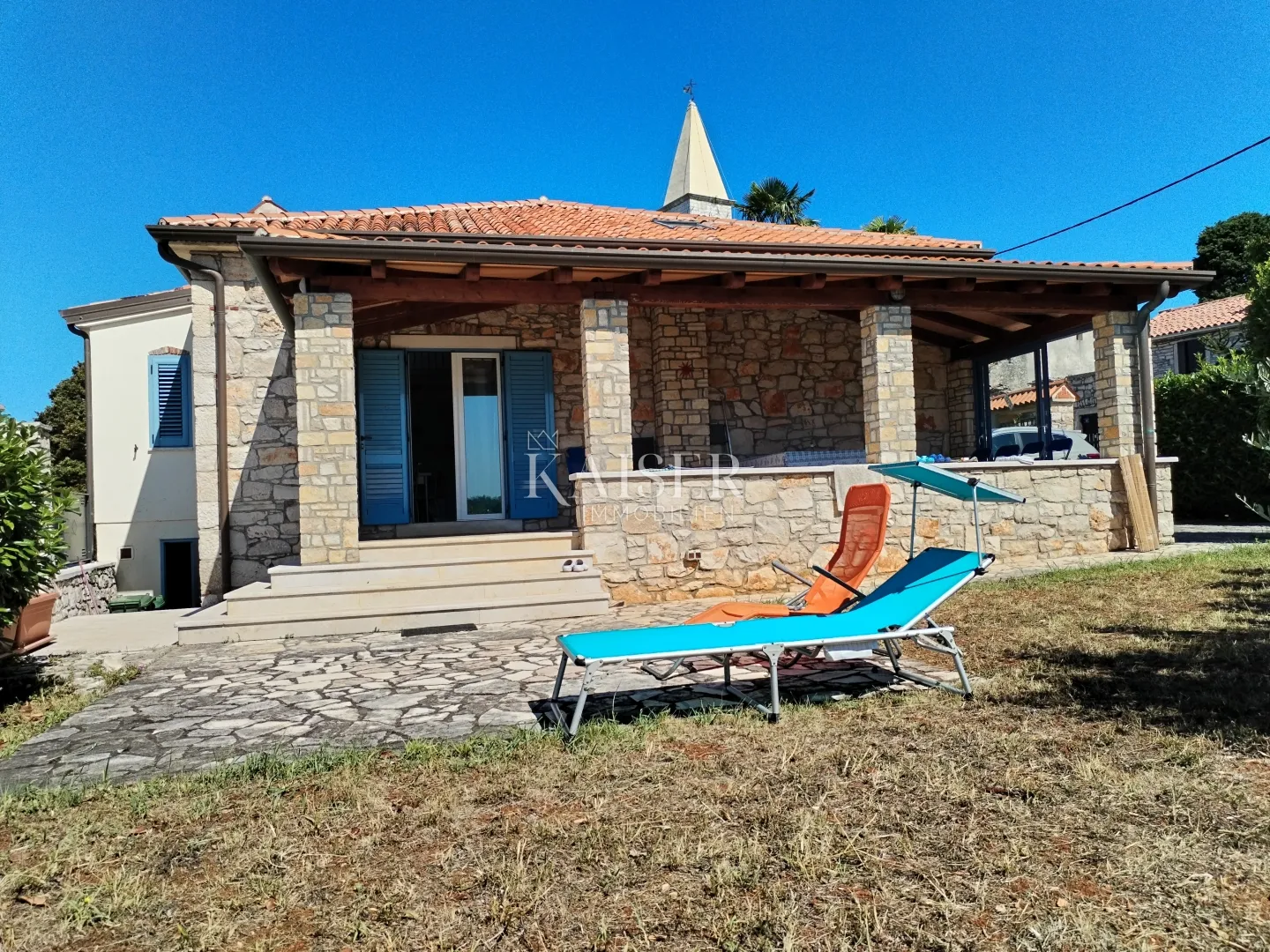 istra, umag, kamena kuća 135m2, prvi red do mora - slika 2