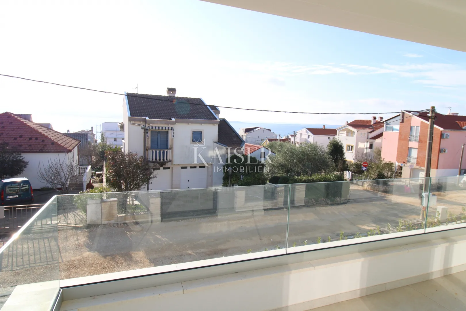 zadar-osunčan stan s pogledom na more - slika 28