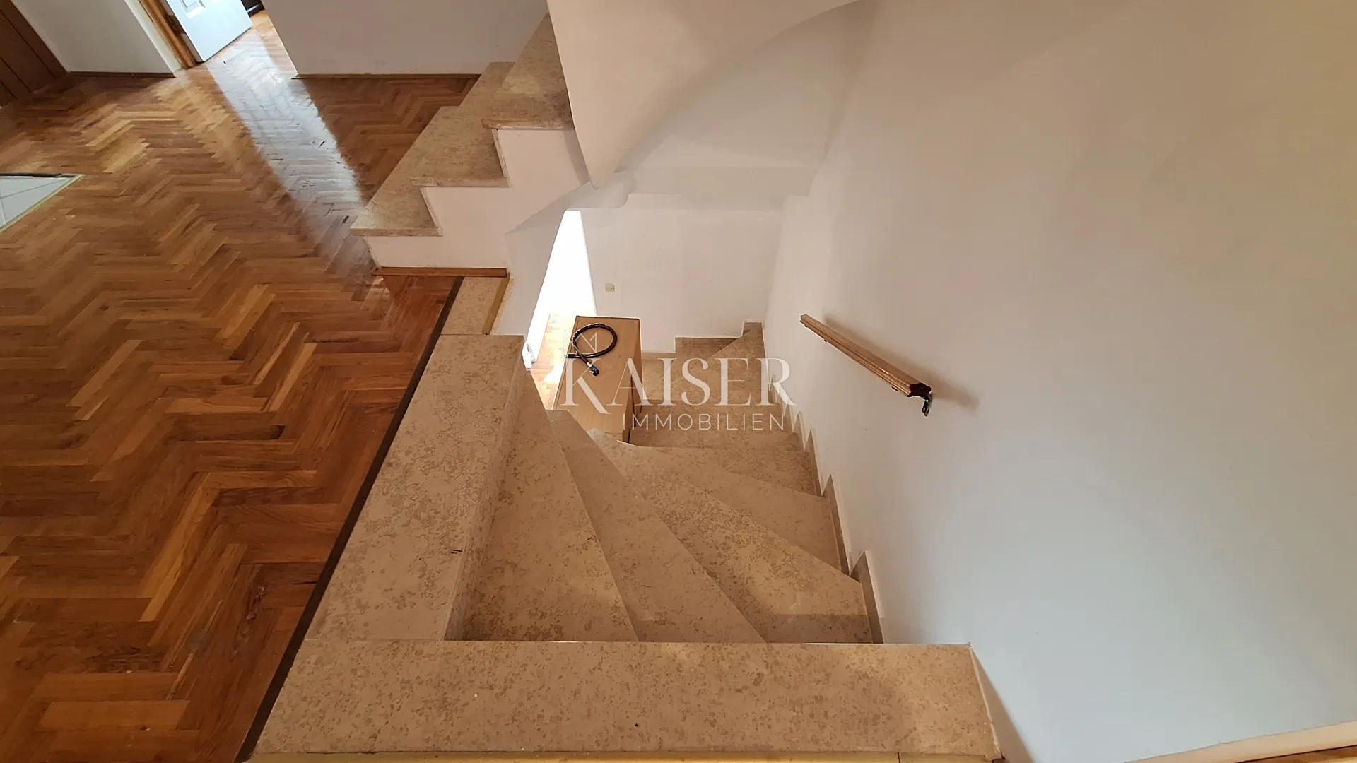 opatija, bregi, samostojeća kuća na 3 etaže iznad opatije, pogled na more, 800 m2 okućnice - slika 7