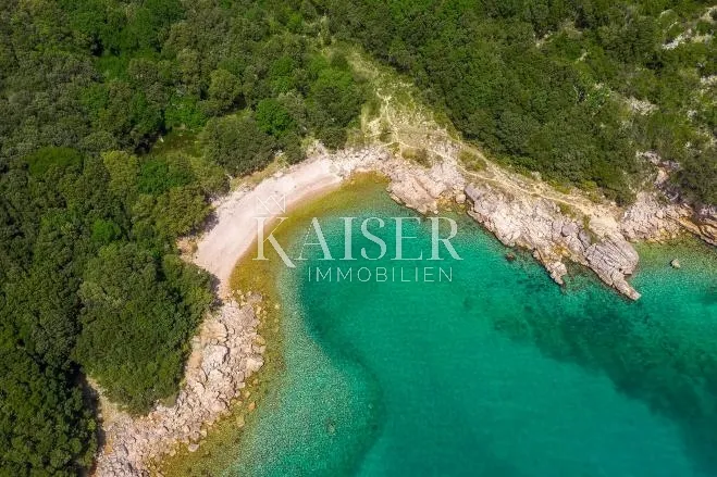 otok krk - poljoprivredno zemljište 150 m od mora - slika 6