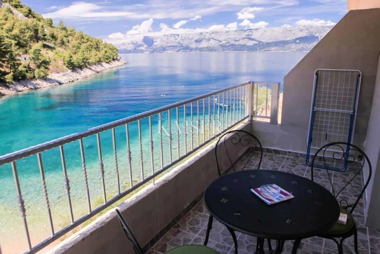 otok hvar - tradicionalna kuća uz more - slika 26