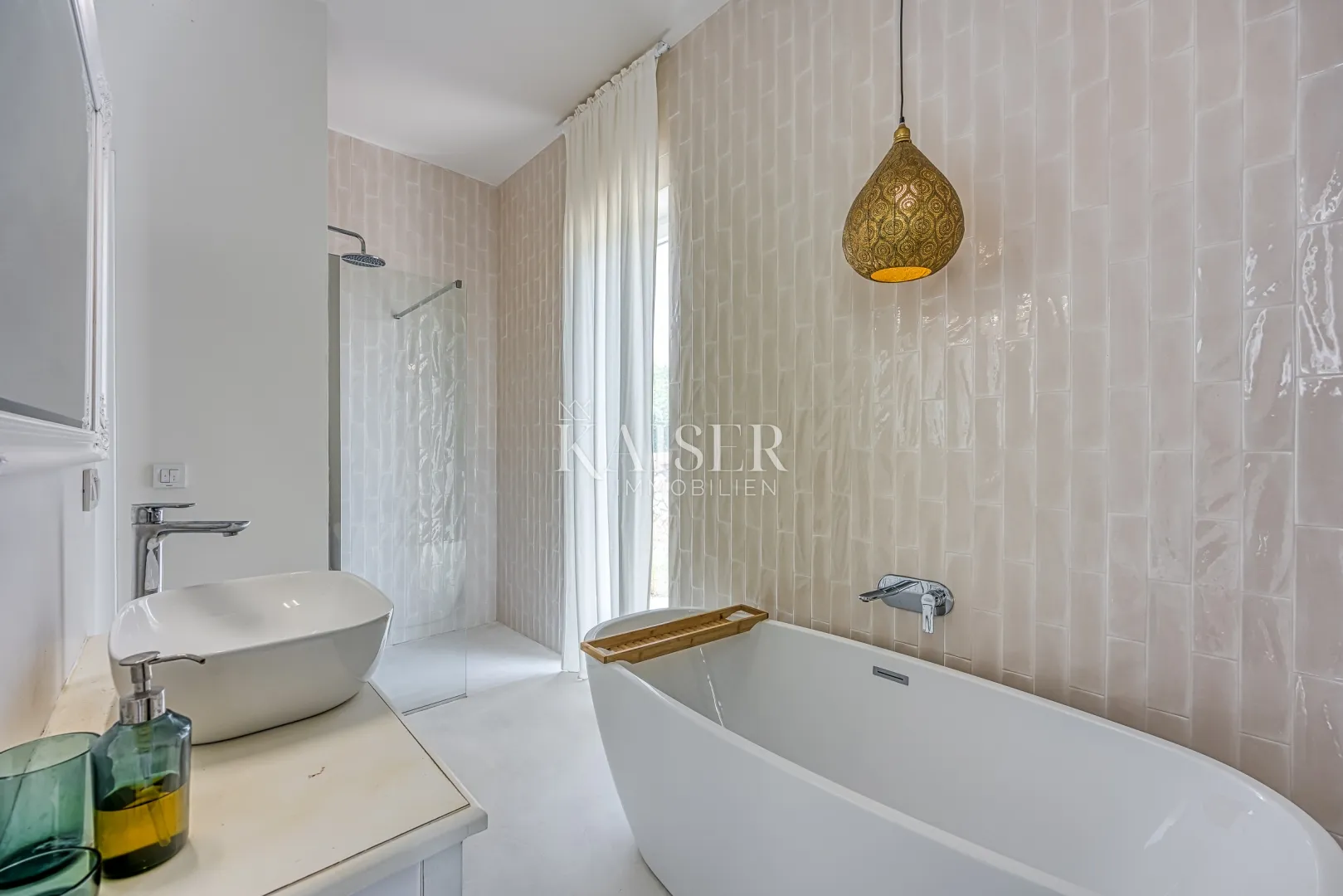 otok krk, okolica krka - predivna vila s pogledom na more, 110 m2 - slika 30