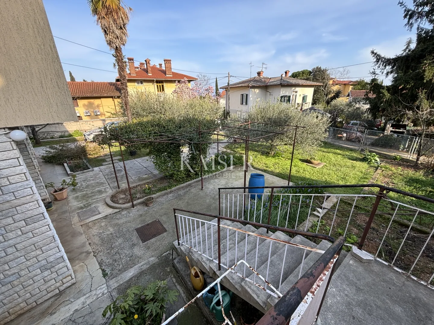 lovran, centar - kuća 200 m od mora, 290 m2 - slika 8