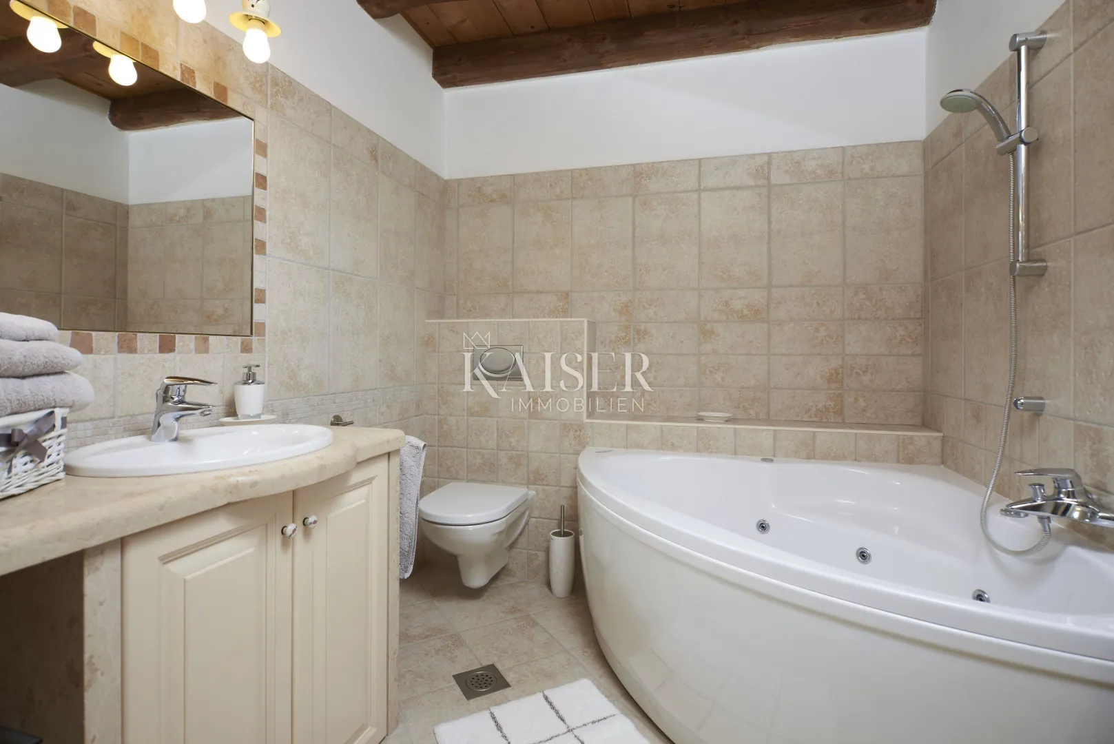 istra, karojba - šarmantna vila u srcu istre, 212m2, 4 spavaće sobe - slika 28