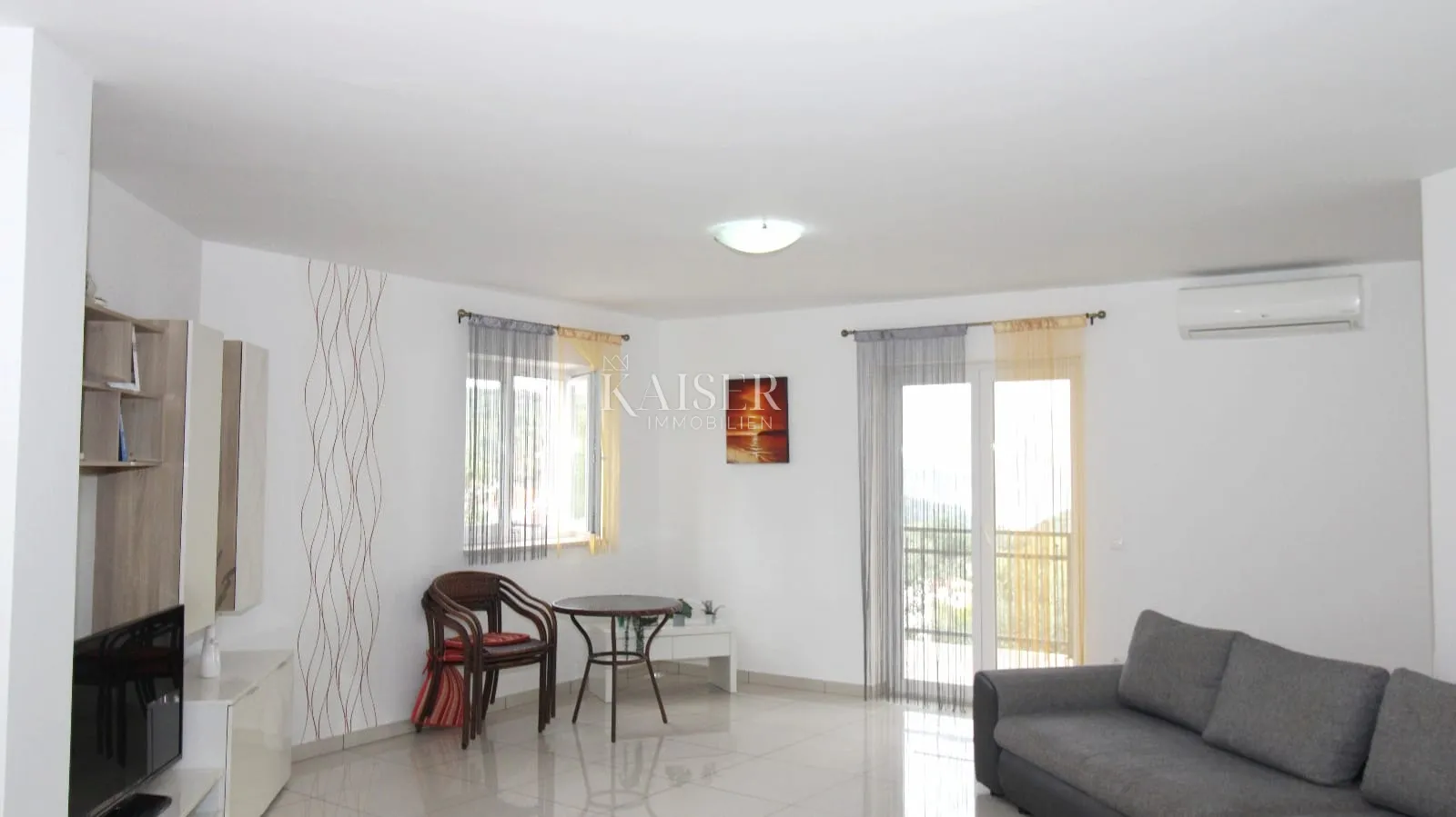 vrbnik, otok krk- apartman 93m2 s pogledom na more - slika 7