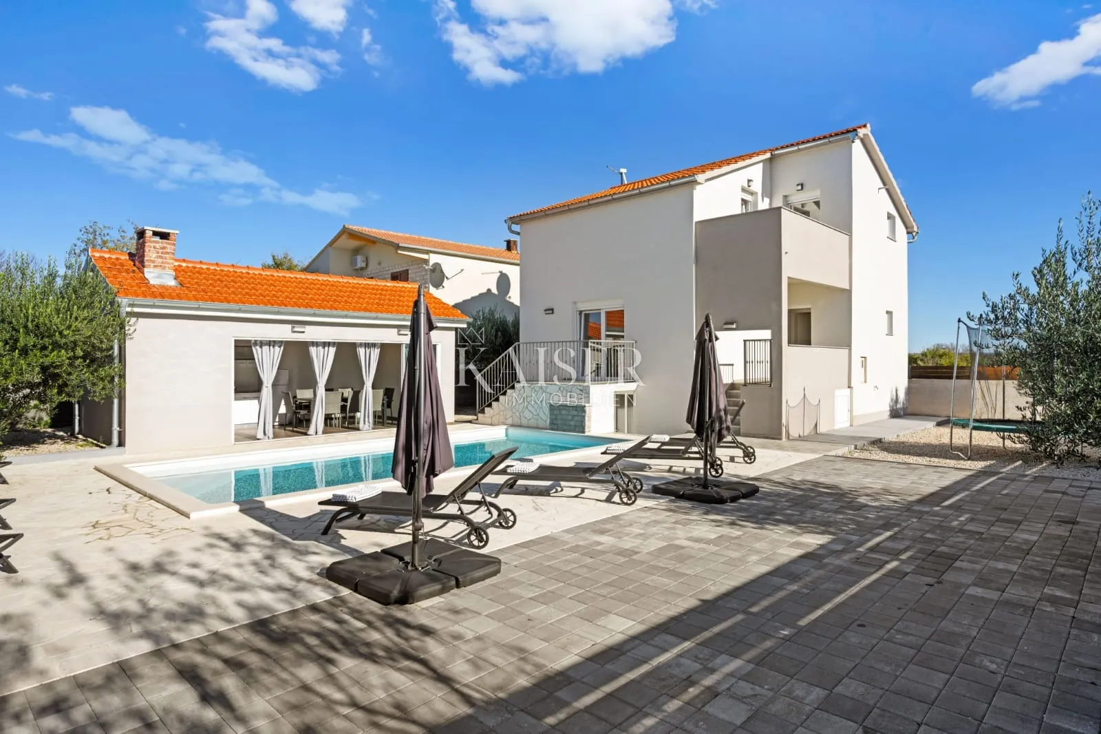biograd, okolica - kuća sa bazenom, 145m2 - slika 3