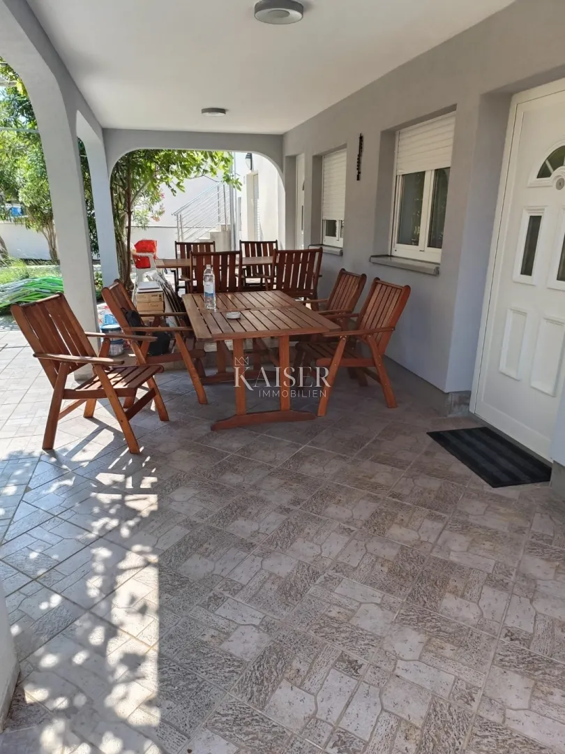 zadar, vir : kuća s 4 apartmana 200 m od mora - slika 15
