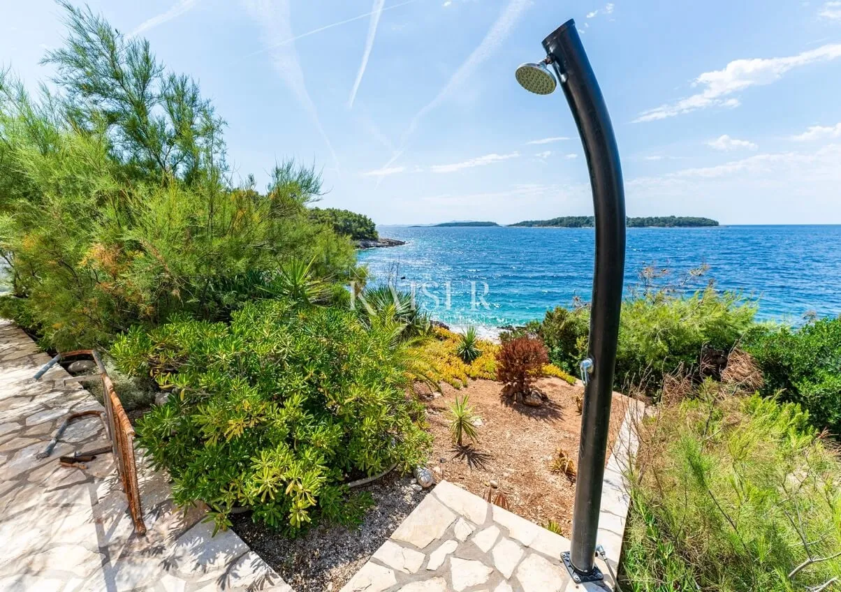 otok korčula - prekrasna i zadivljujuća vila uz more - slika 12
