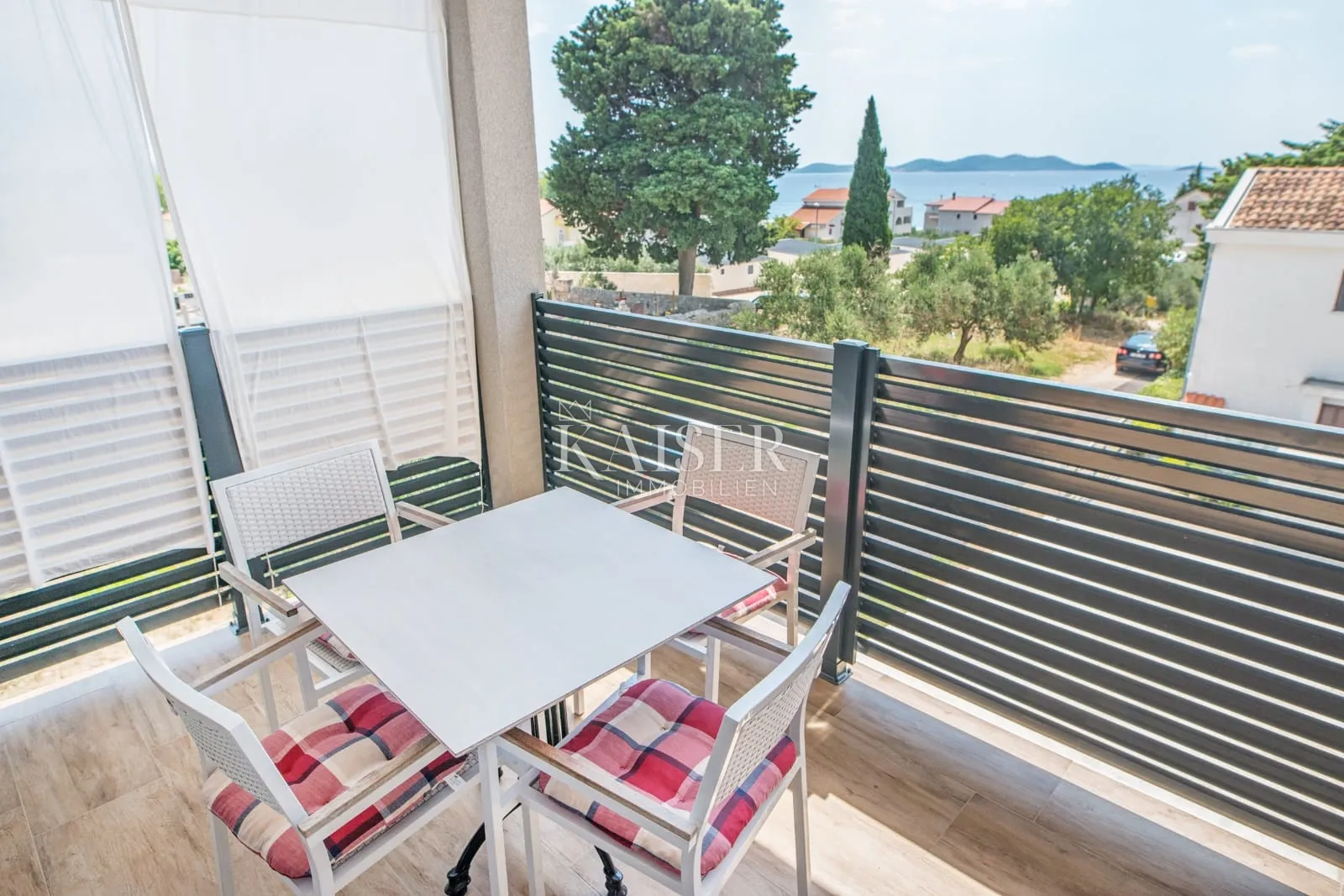 zadar, pakoštane- 2 atraktivna apartmana u blizini mora - slika 9