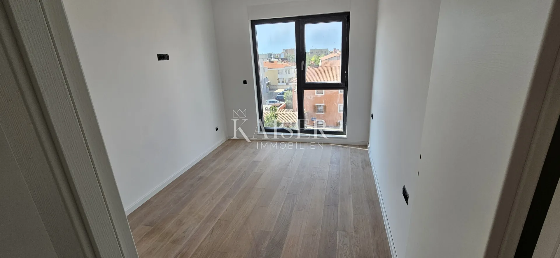 istra, umag – dvosoban stan sa dnevnim boravkom, 71m2, prizemlje sa okućnicom - slika 19