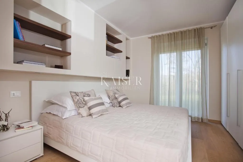 istra, okolica labina - vila s bazenom i okućnicom 4.260 m² - slika 15