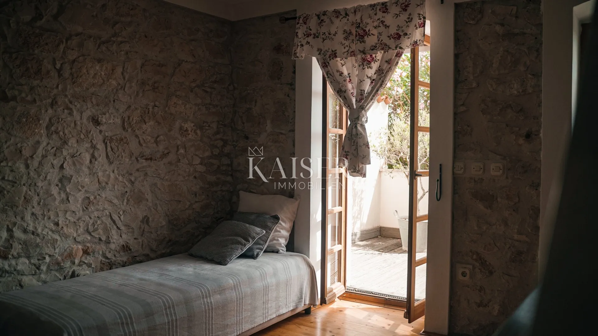 mali lošinj, otok susak - autohtona kamena kuća 223m2 - slika 2