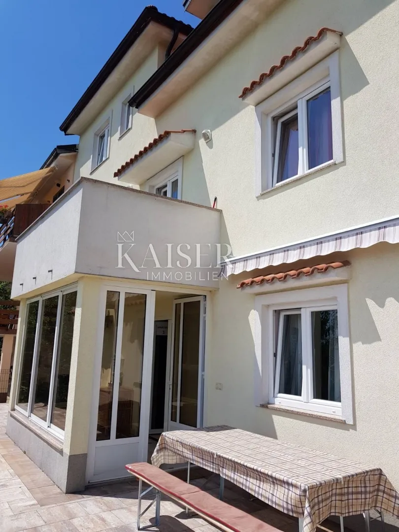 opatija, lovran - kuća sa pogledom na more, sa tri stana 300 m2 - slika 13