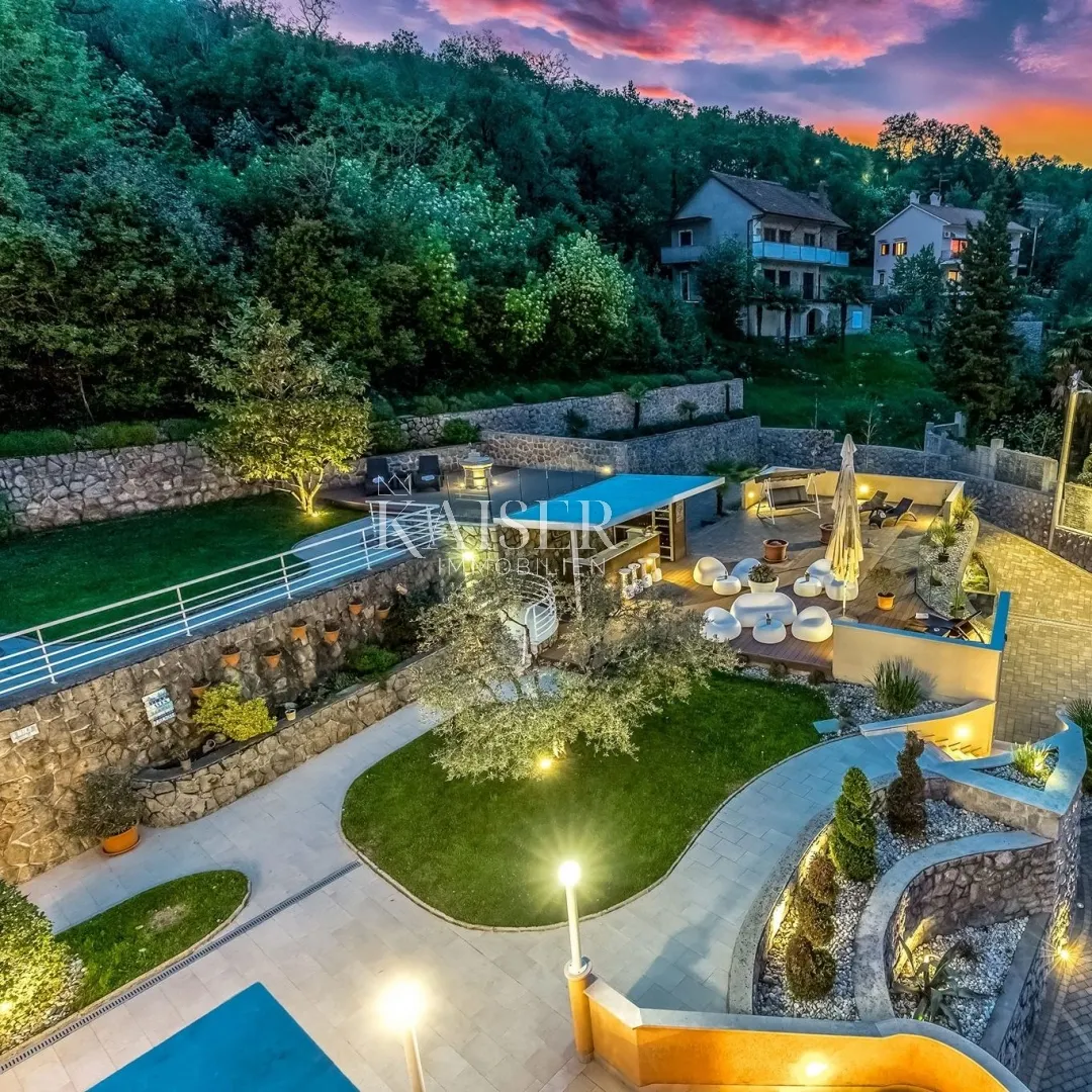 lovran – apartmanska vila s velikim zemljištem i projektom za boutique hotel - slika 30