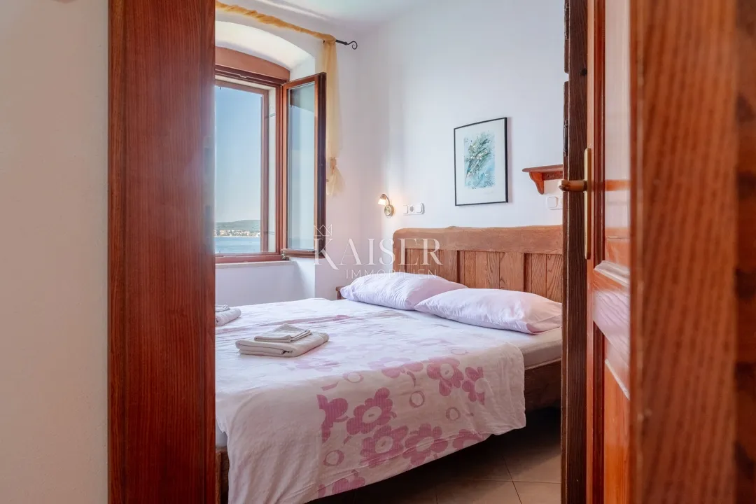 istra, rovinj- jedinstven stan 50m2 korak do mora - slika 13