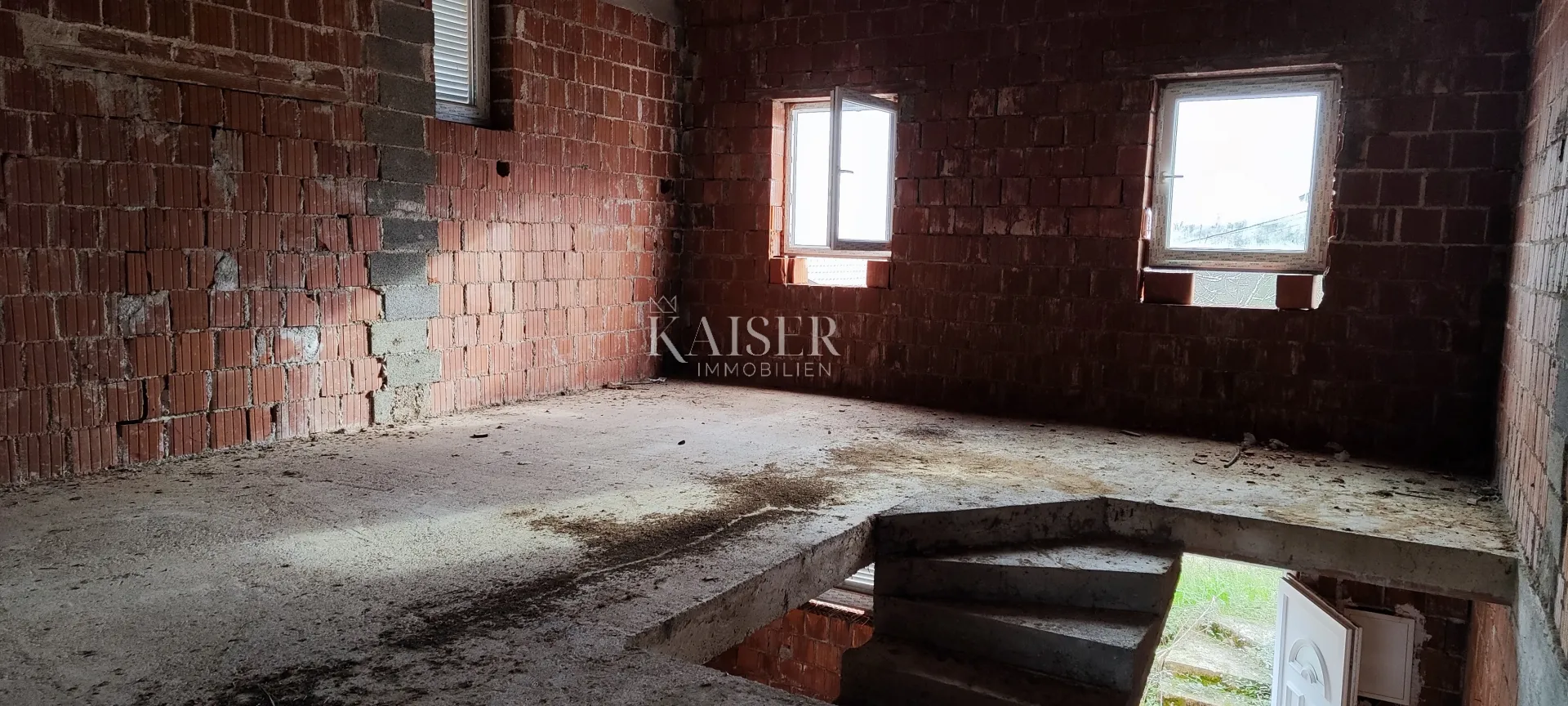 brseč - kuća s dva dvoetažna stana, 160 m2 - slika 9