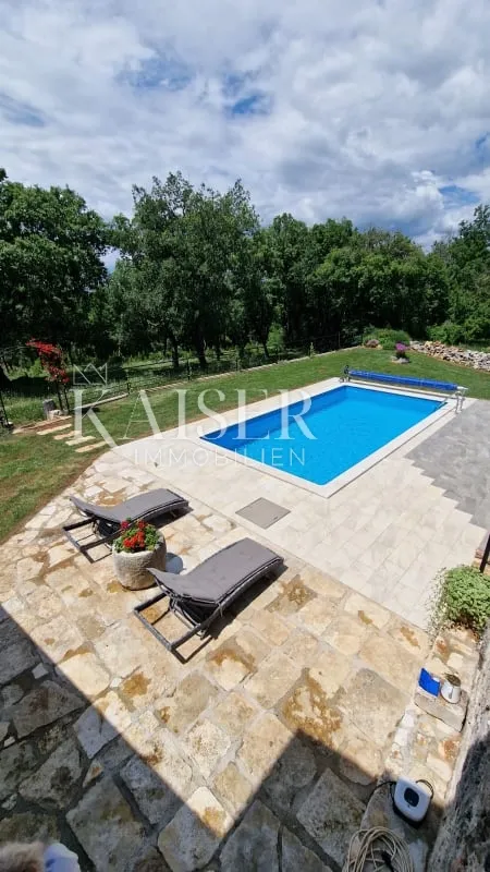 istra - lovreč, prilika kamena kuća sa okućnicom 7000 m2 - slika 24