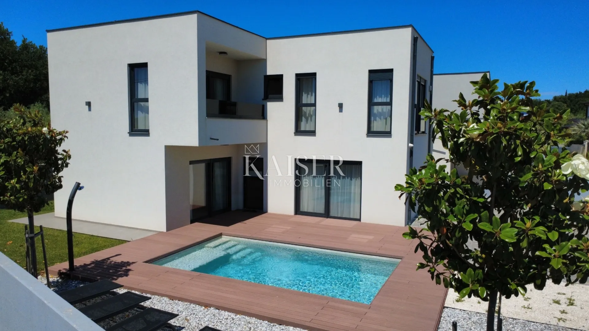 istra, pomer- moderna vila 188m2 samo 200m od mora - slika 1