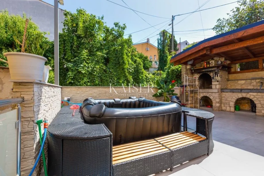mali lošinj, kuća 110 m2 na odličnoj lokaciji - slika 11
