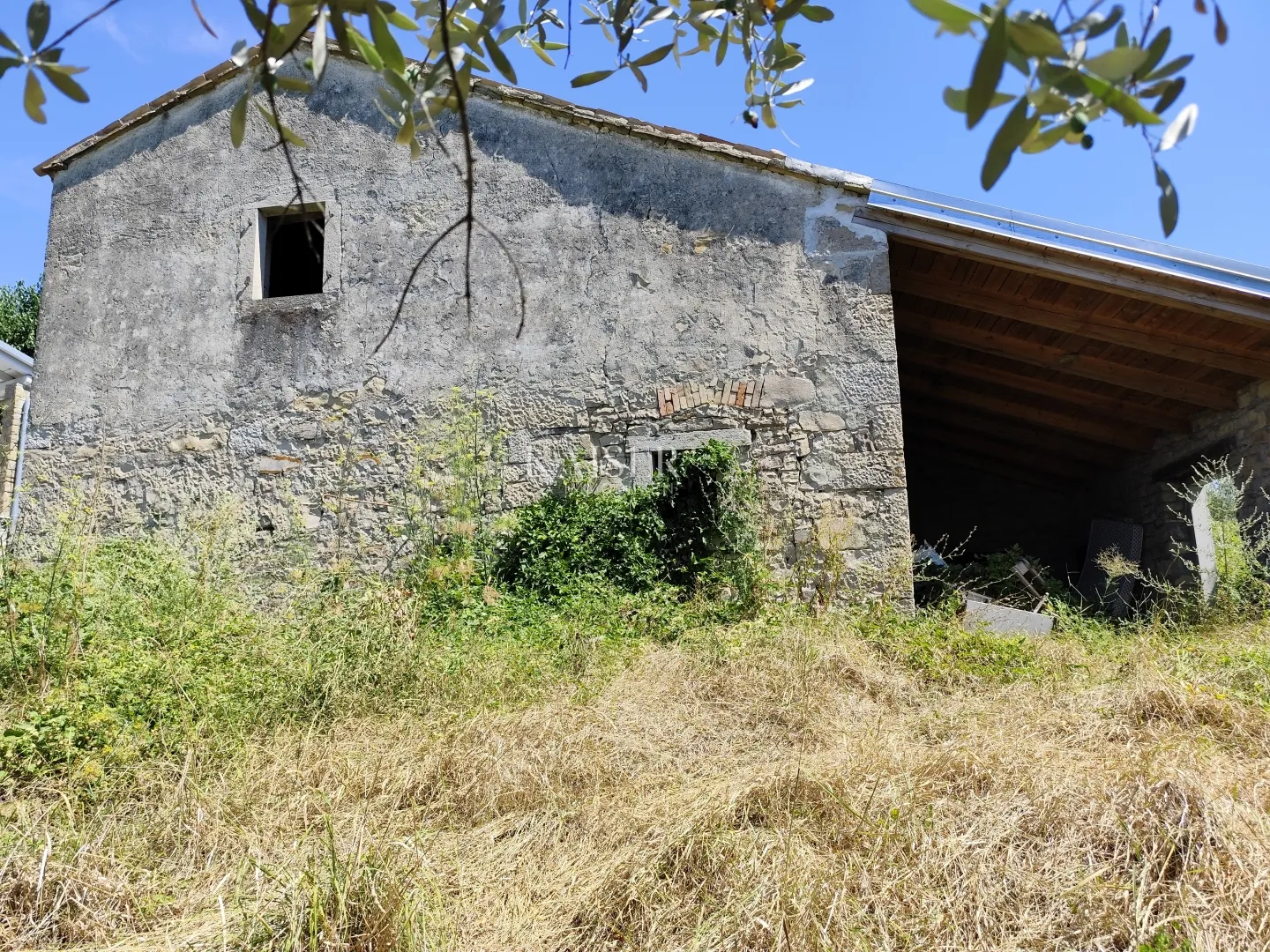 istra, buzet- imanje u centralnoj istri - slika 27