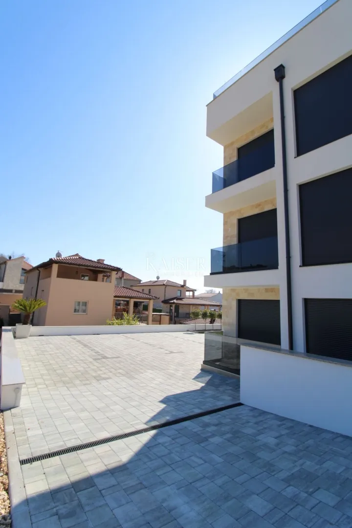 zadar, sv. filip i jakov- komforan apartman s vrtom - slika 10