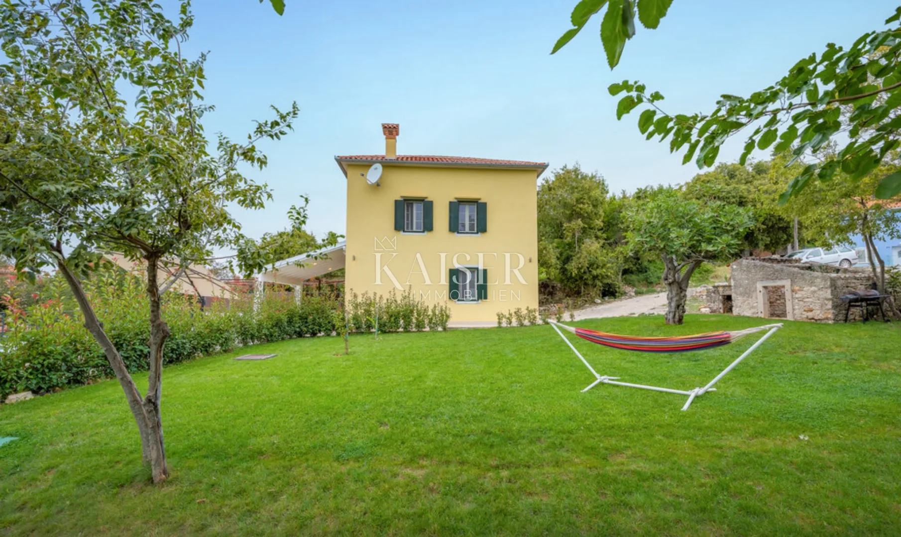 istra, labin - prilika, kuća s bazenom na velikoj okućnici i pogledom na more, 120 m2 - slika 18