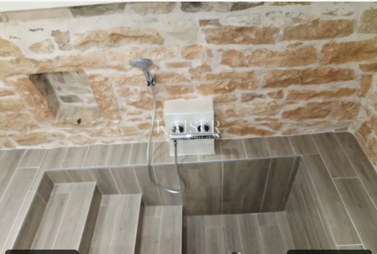istra, barban - renovirana kuća sa bazenom - slika 11