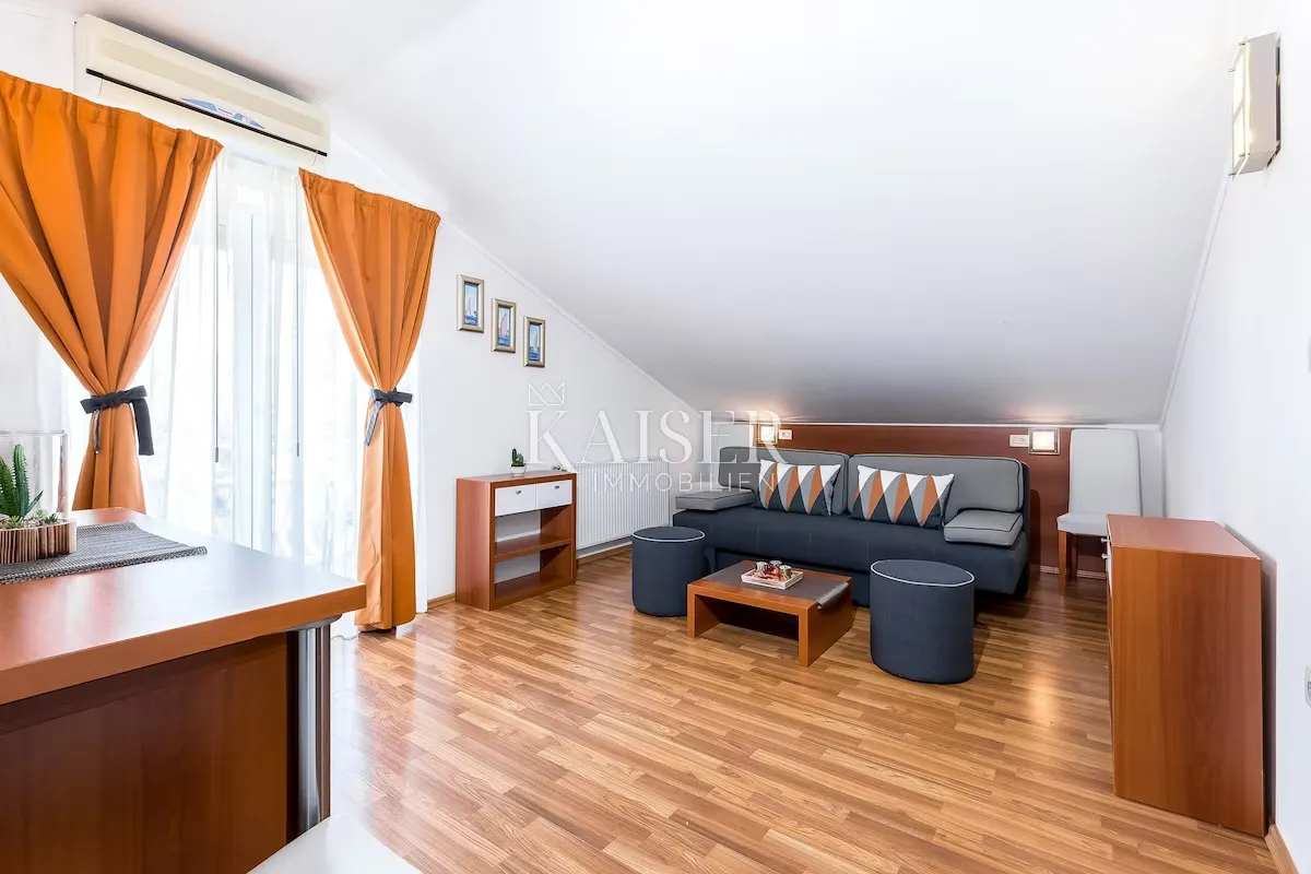 lovran – apartmanska vila s velikim zemljištem i projektom za boutique hotel - slika 11