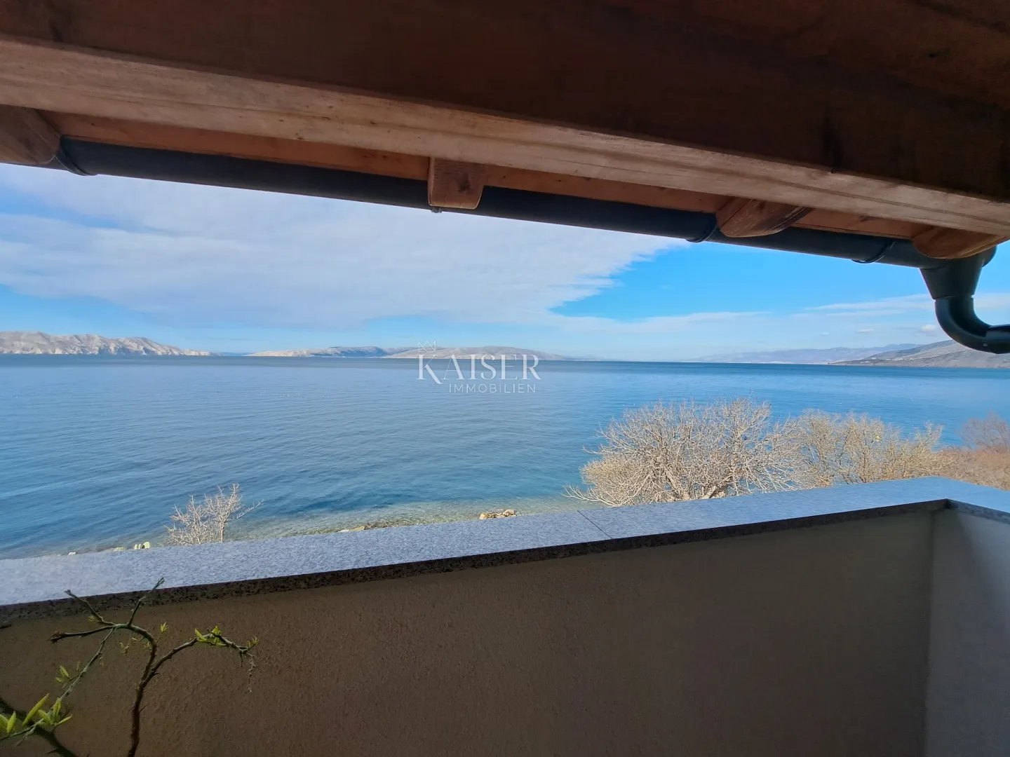 senj, okolica- kuća prvi red do mora - slika 8