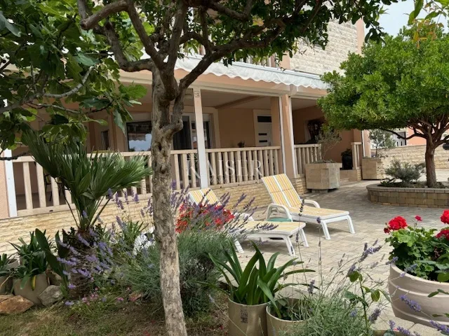 zadar, vir - obiteljska kuća 331m2 - 890 000 eur 300 m od plaže - slika 6