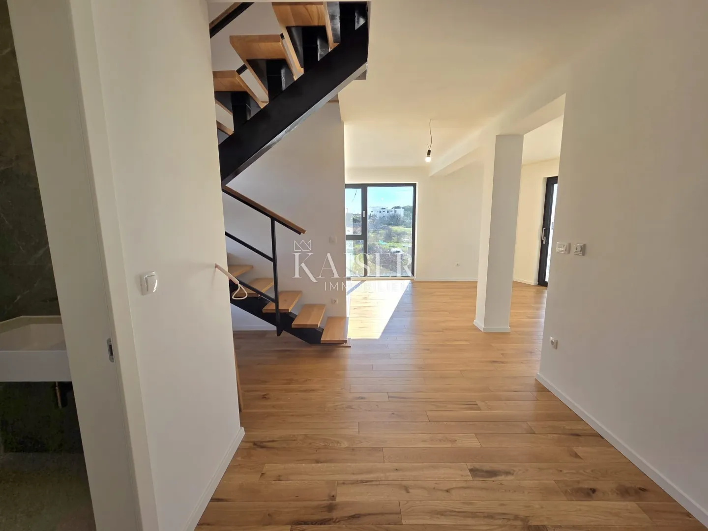 krk, punat - vrhunski dvoetažni apartman 117m2, pogled more - slika 9