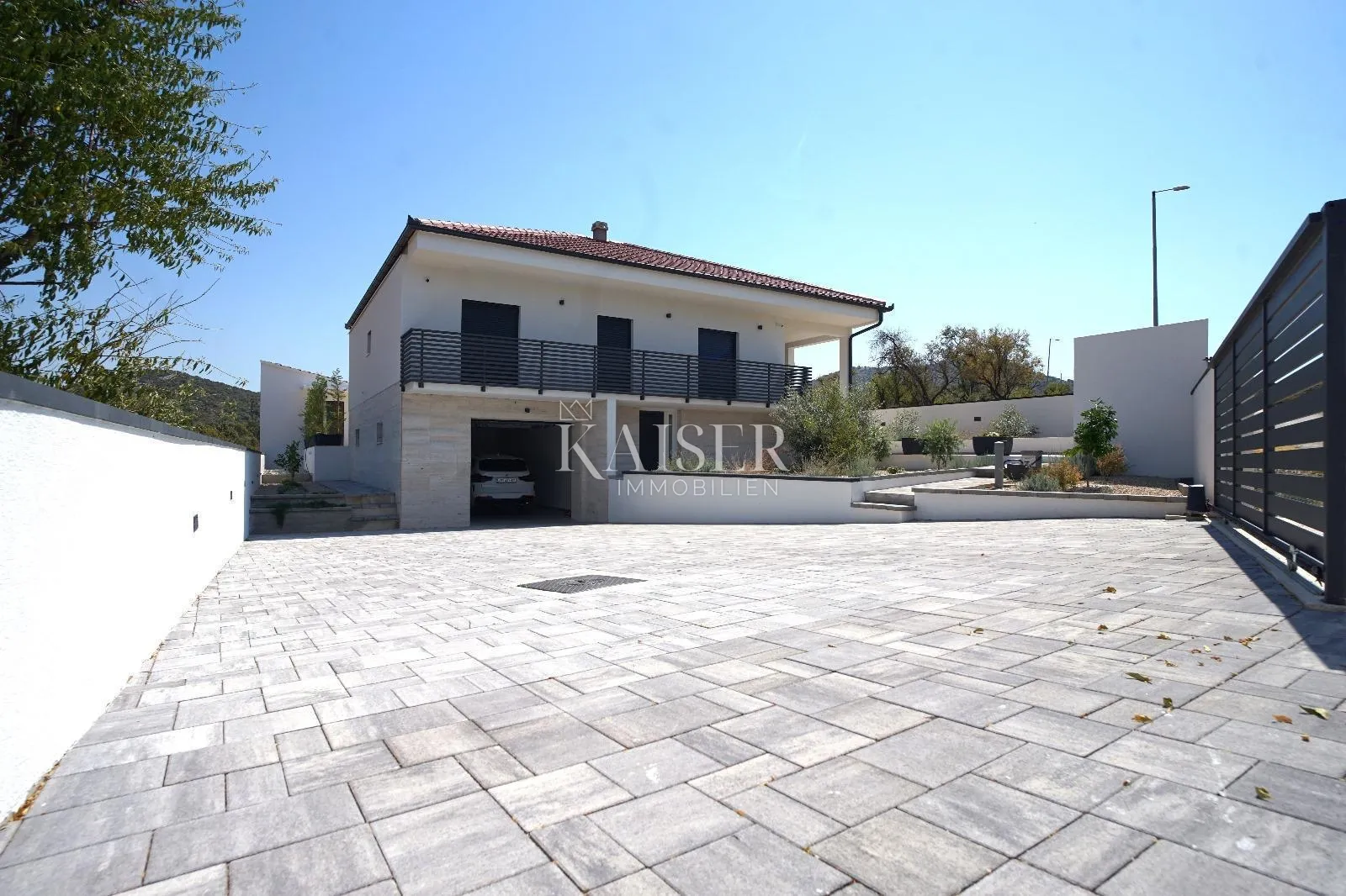 biograd okolica – moderna kuća s bazenom i privatnošću - slika 6