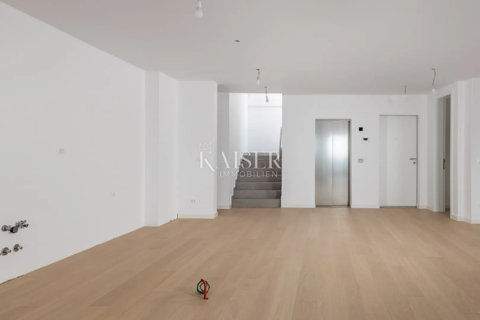 opatija, penthouse, blizina centra, pogled na opatiju i kvarner s vrha krova - slika 12