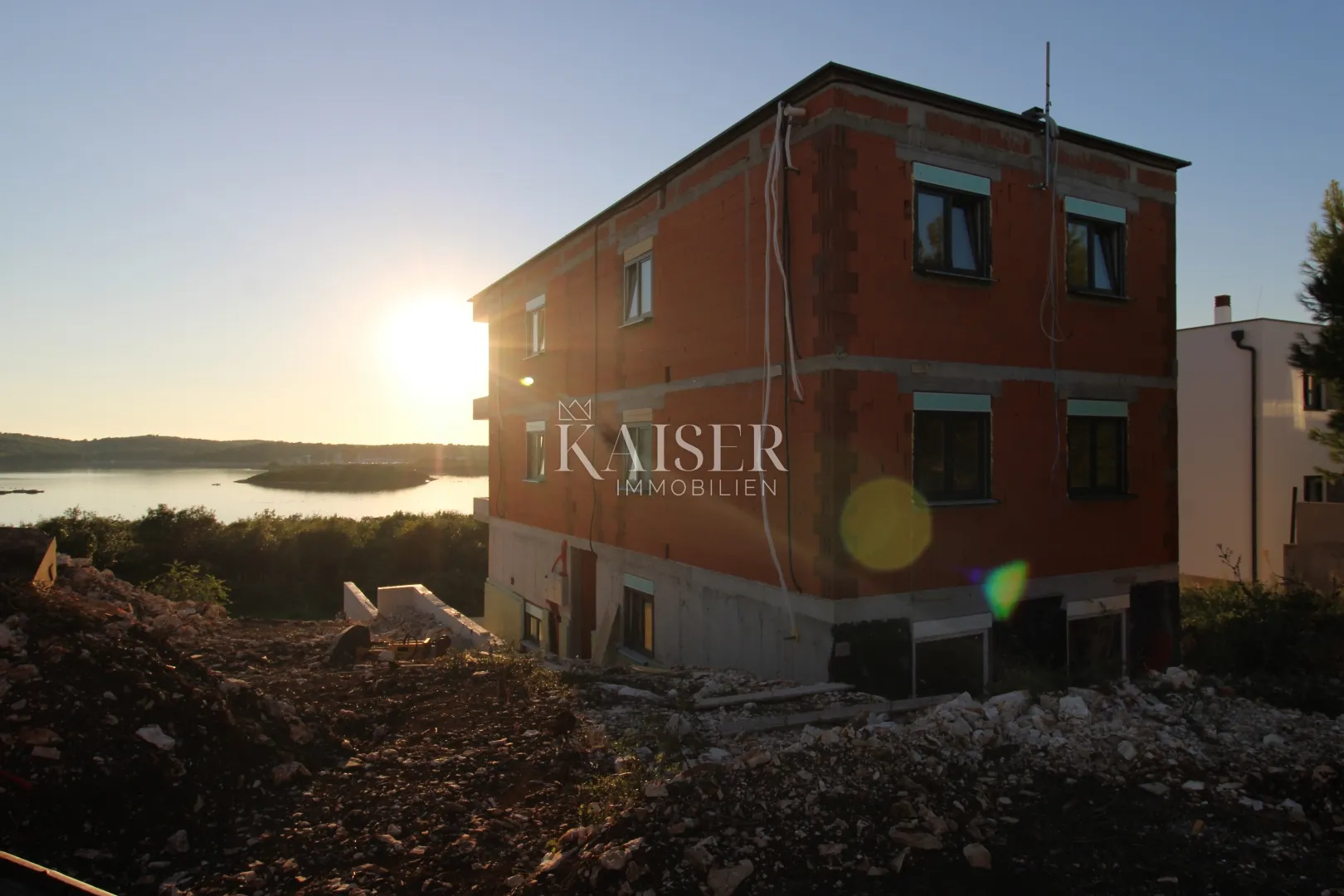 istra, medulin- luksuzan stan 82m2 s panoramskim pogledom na more - slika 27
