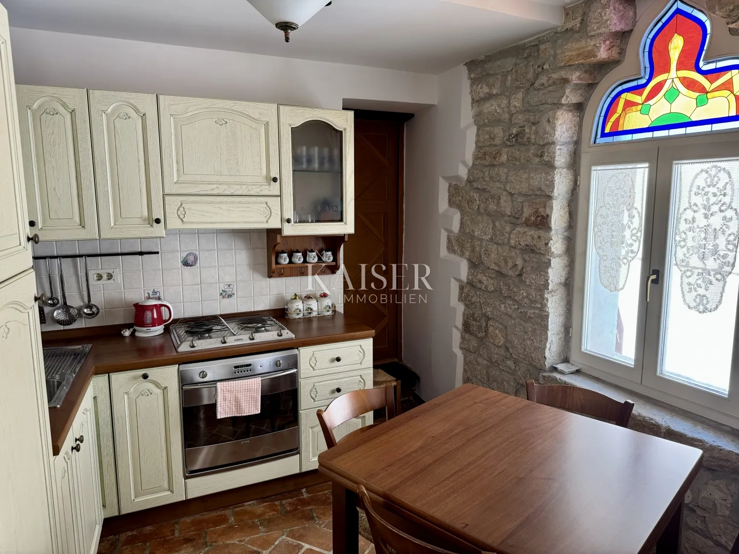 istra, rovinj centar - kuća sa šest apartmana u povijesnoj jezgri - slika 6