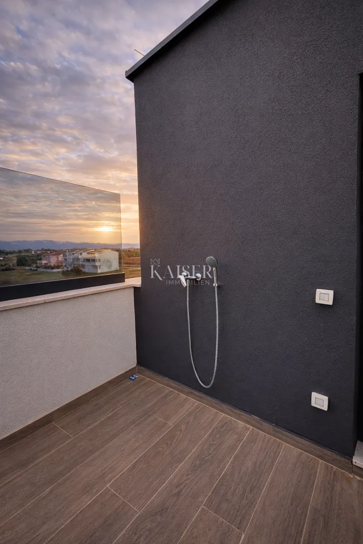 zadar, privlaka prostran, moderni apartman 70 m od mora - slika 24
