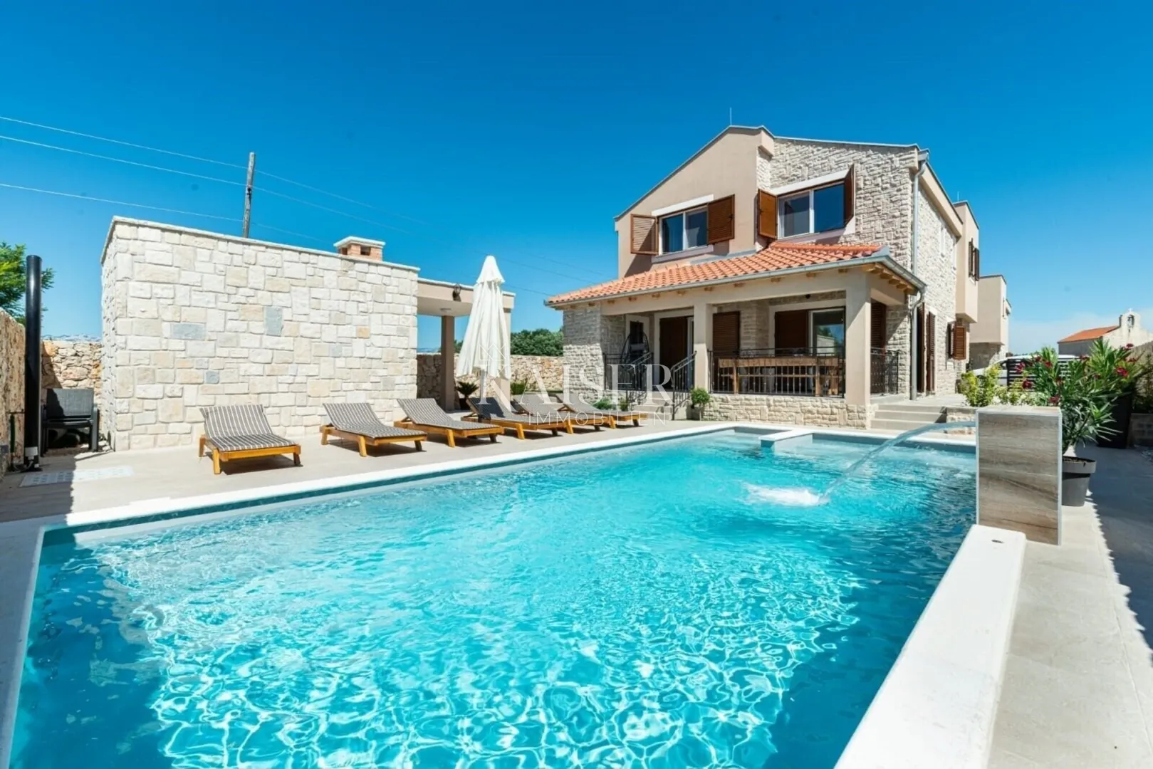 zadar – privlaka, luksuzna kamena vila s bazenom, jacuzzijem i wellness kutkom - slika 2