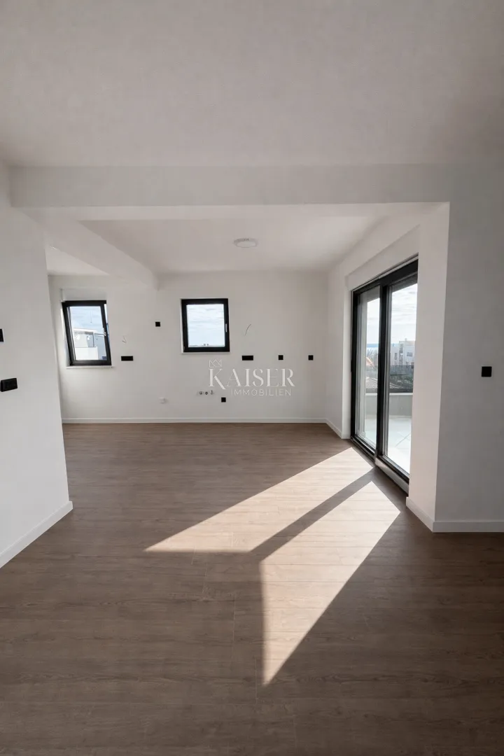 zadar – privlaka | apartman s krovnom terasom i pogledom, 200 m od mora - slika 11