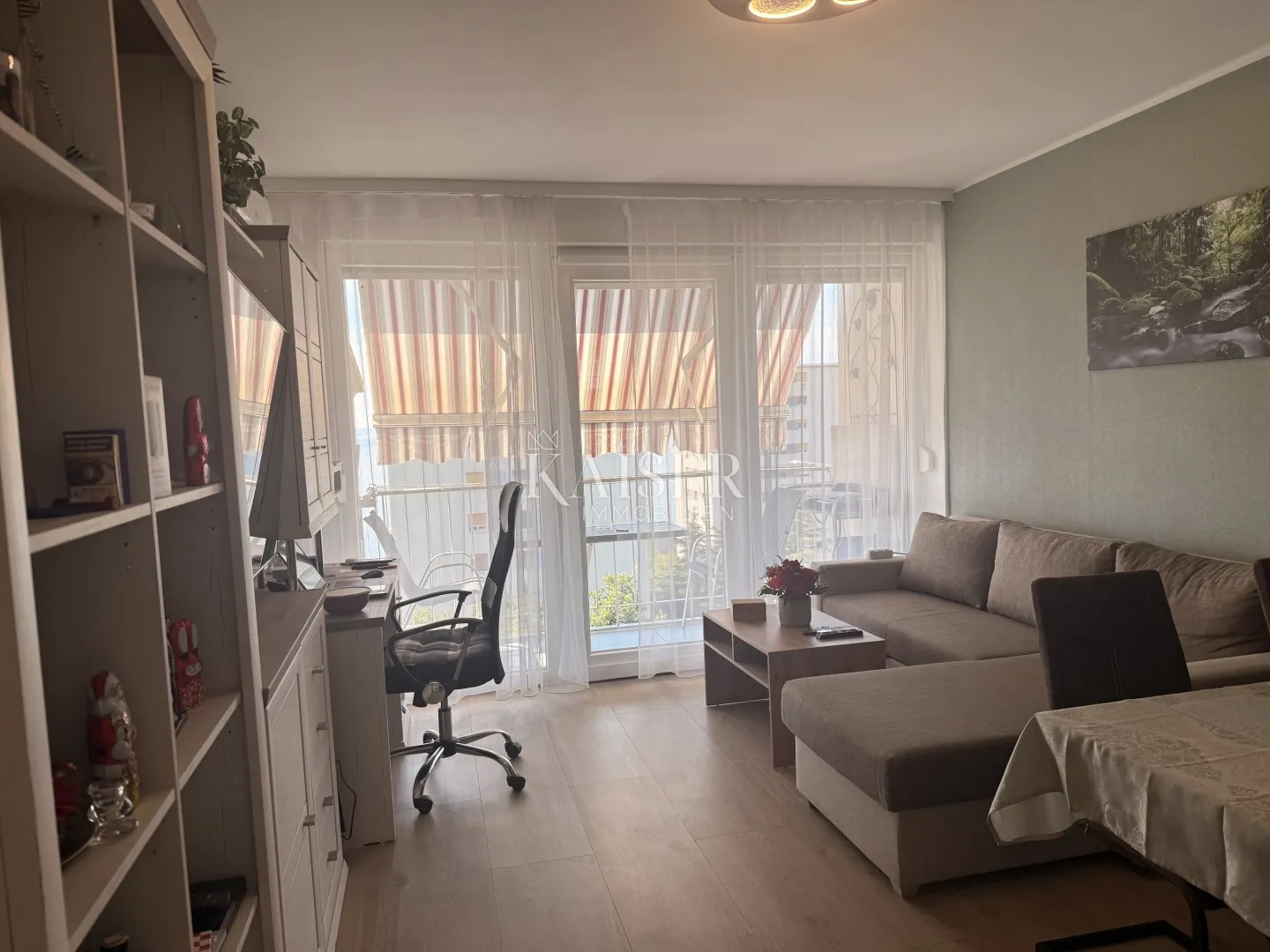 rijeka, turnić, 59 m², 5.kat – stan 2s+db s balkonom i predivnim pogledom na cijleli kvarner - slika 3