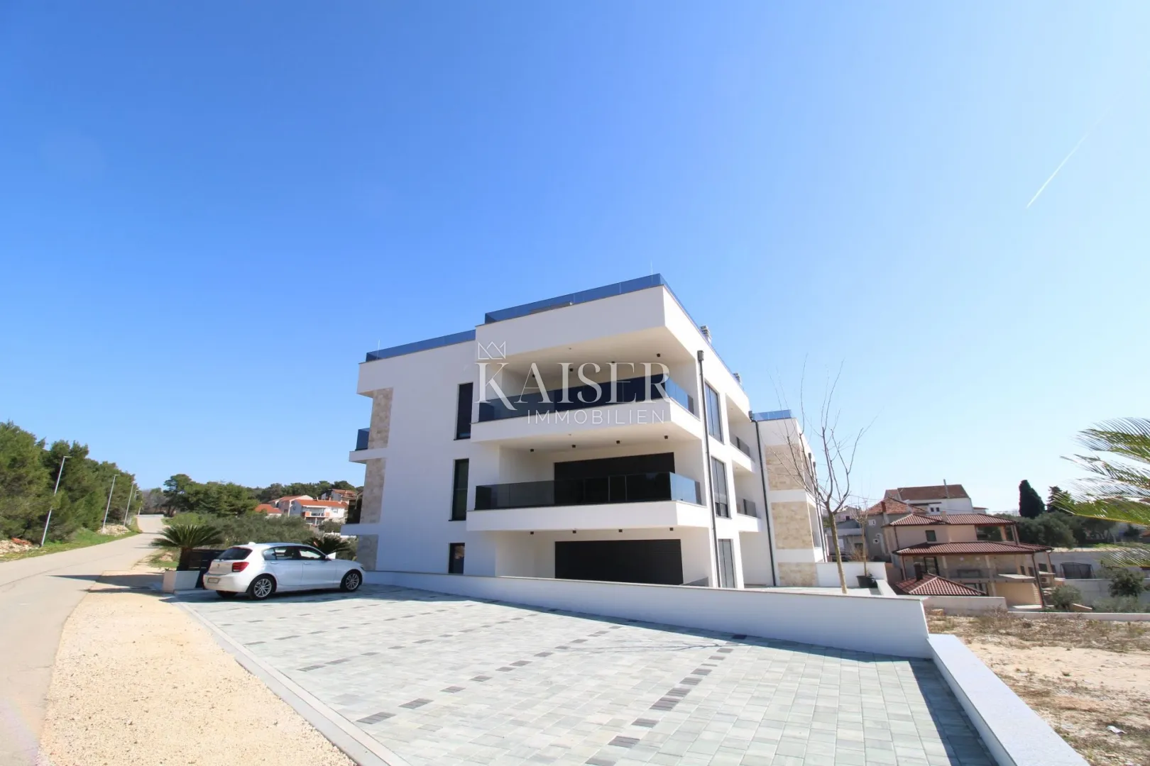 zadar, sv. filip i jakov- osunčan stan sa vrtom - slika 5